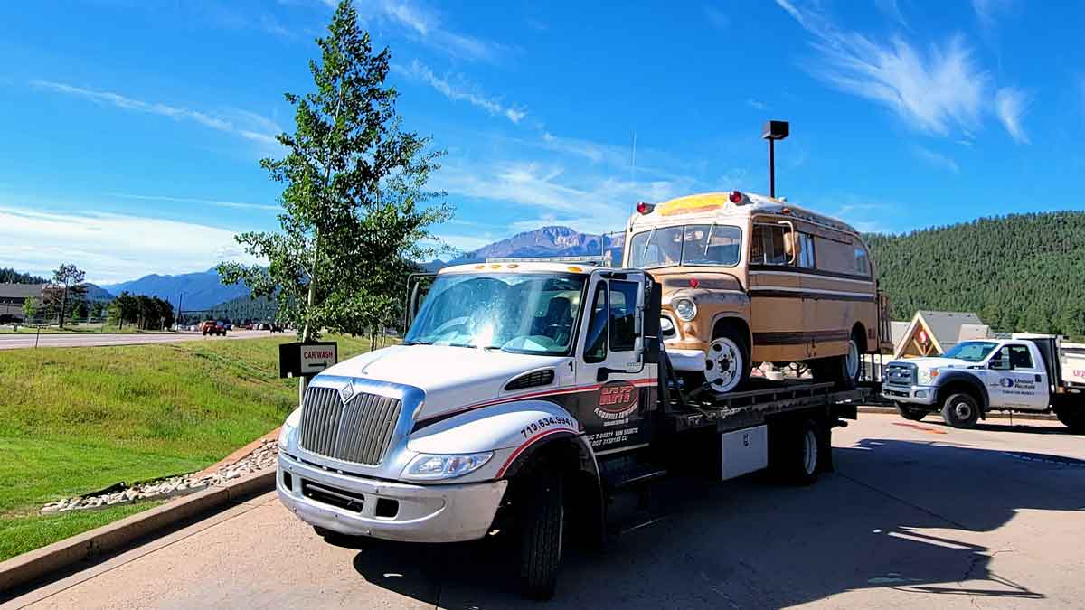 On-Site Truck Repair | Knob Hill Towing